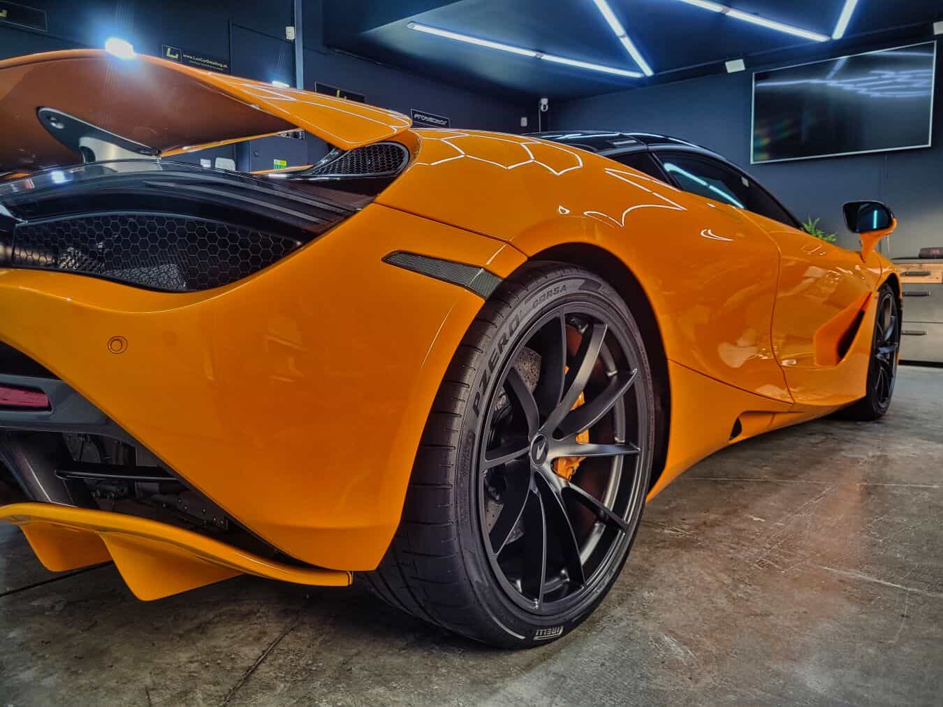 McLaren v štúdiu