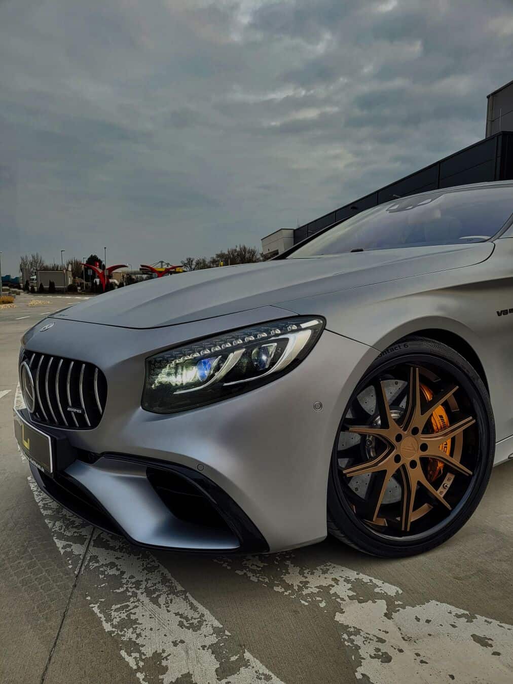 Detailing Mercedes S