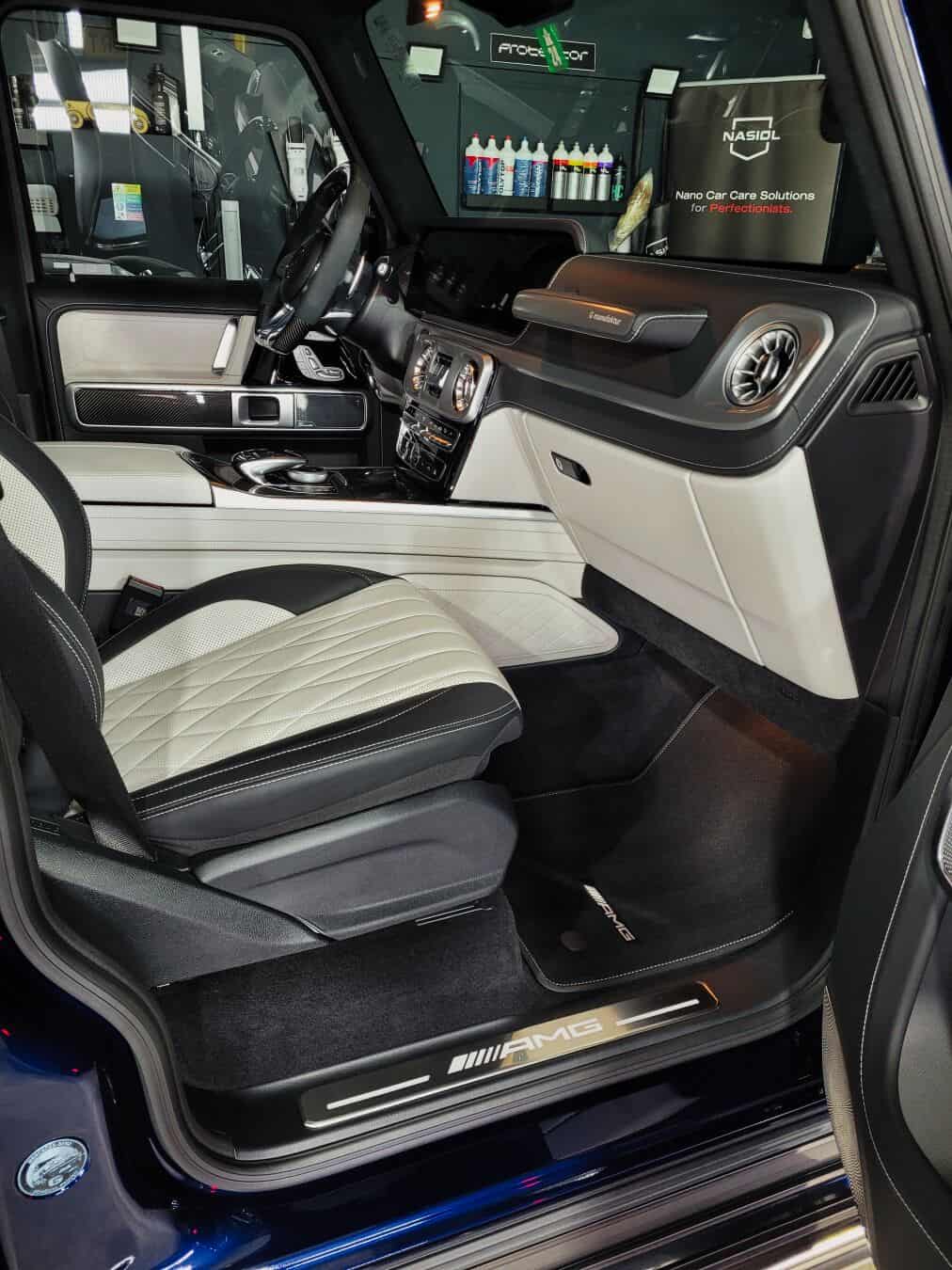 Detailing interiér G63