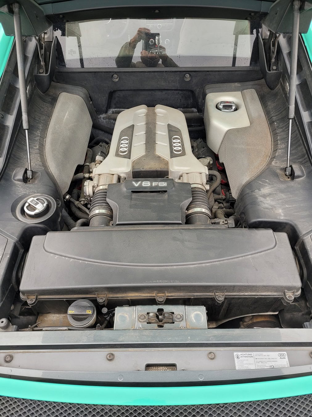 Čistenie motora Audi R8