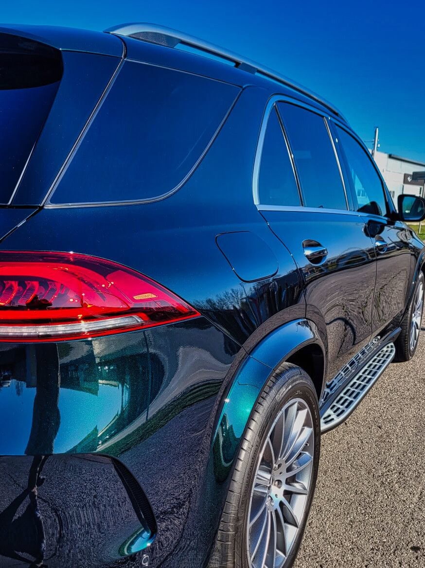 Detailing Mercedes GLE
