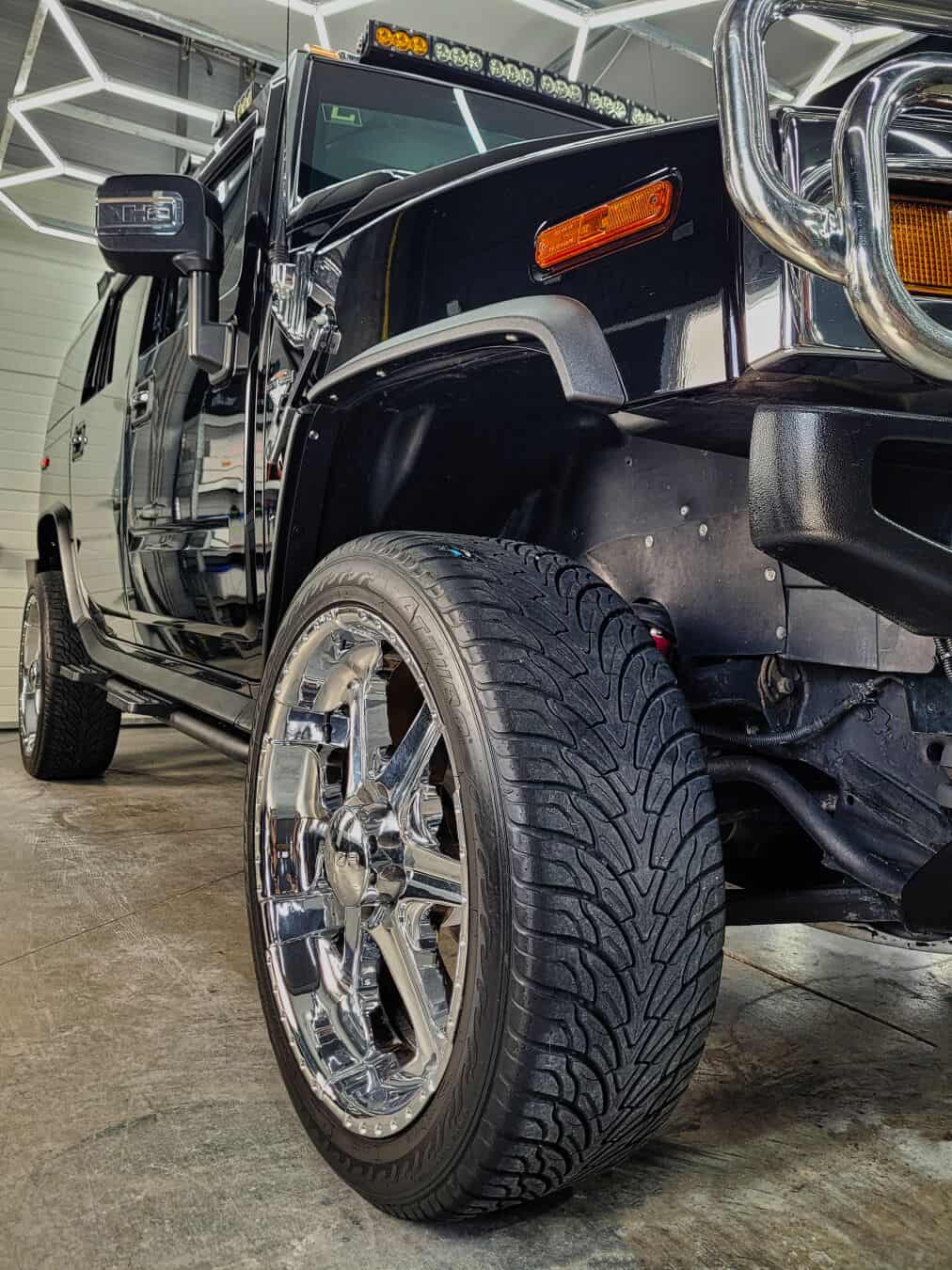 Hummer H2 exteriér
