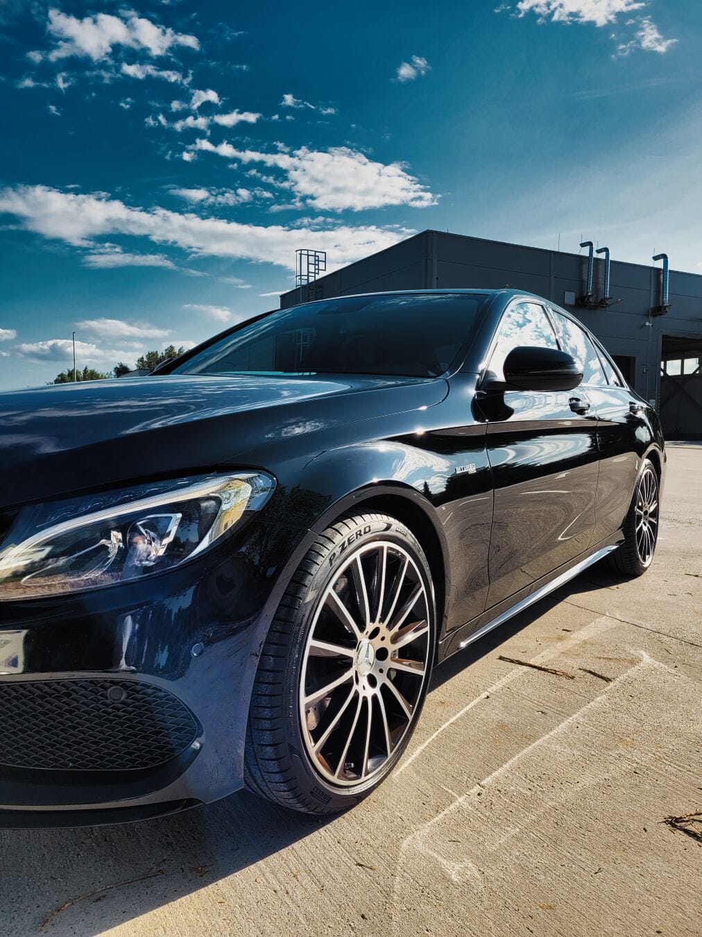 Mercedes C43 AMG exteriér