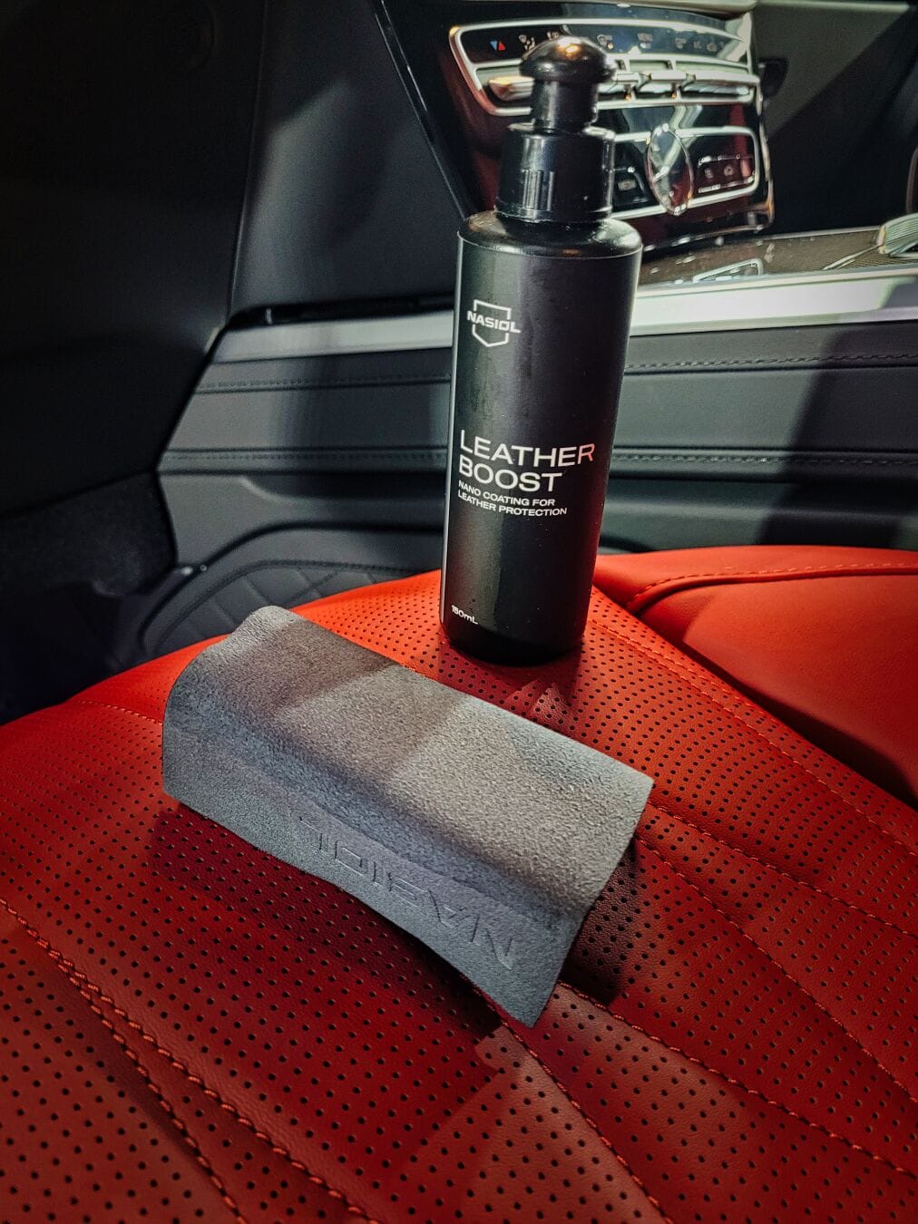 Nasiol LeatherBoost aplikácia na kožu Mercedes G63 AMG