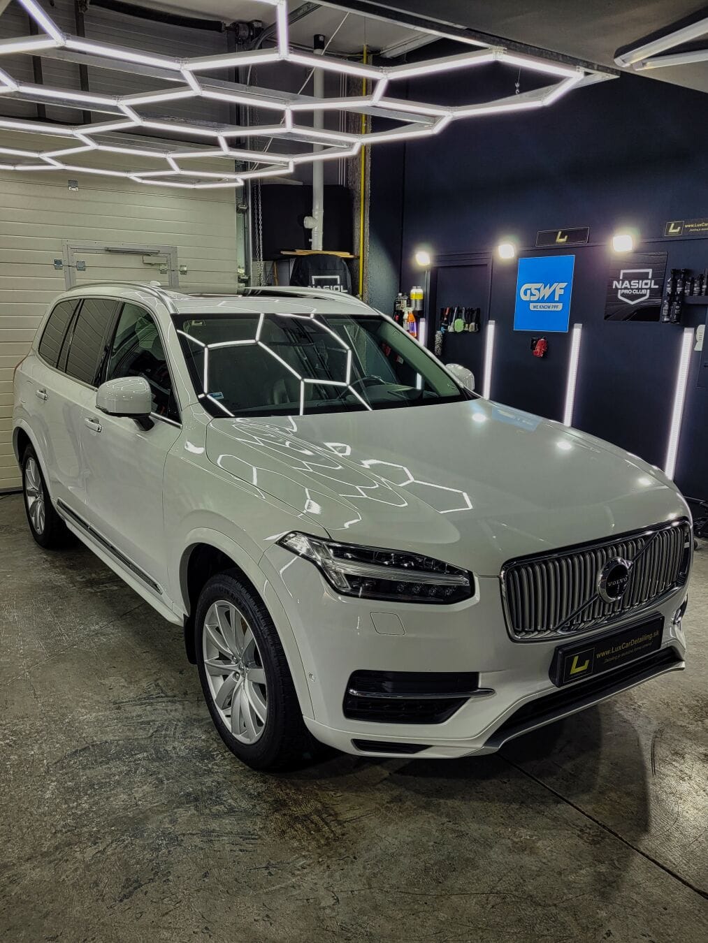 Volvo XC90 T8 Inscription LuxCarDetailing Komárno